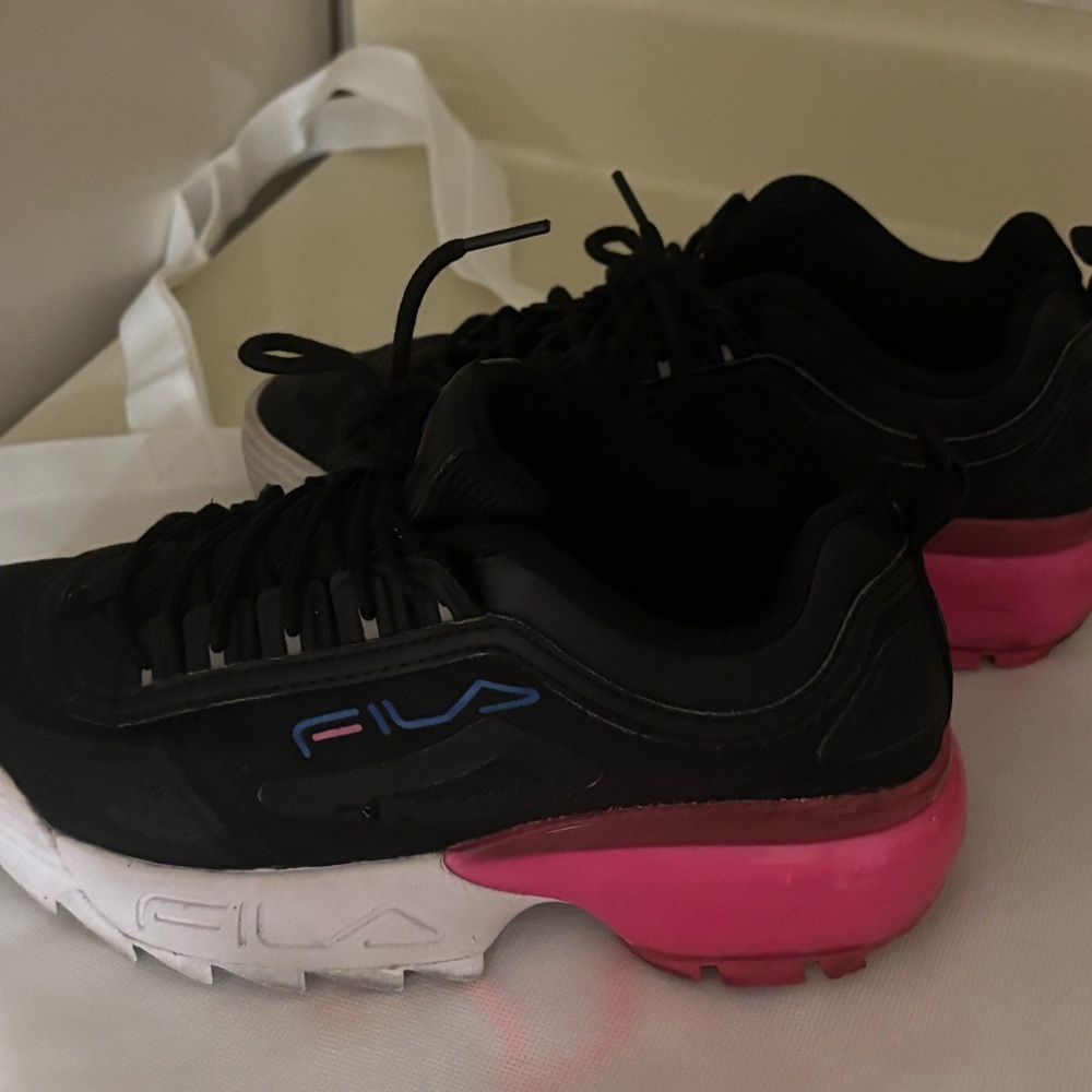 Fila Women's Black Sneakers with Pink and White Accents